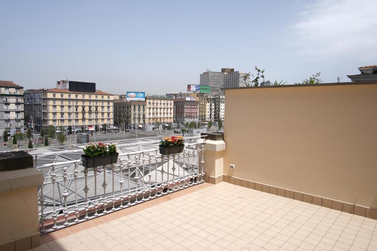 Domus Alberto Naples Luaran gambar