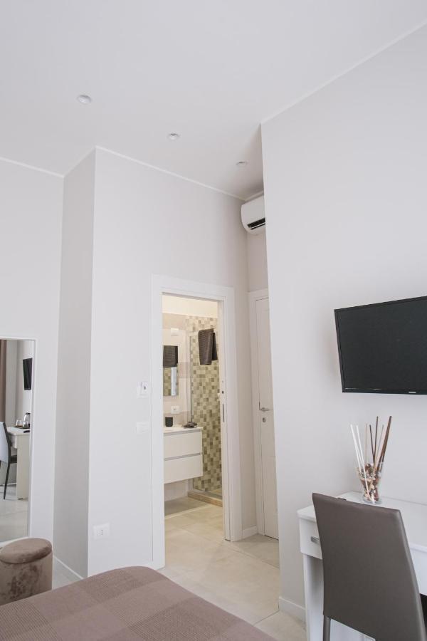 Domus Alberto Naples Luaran gambar